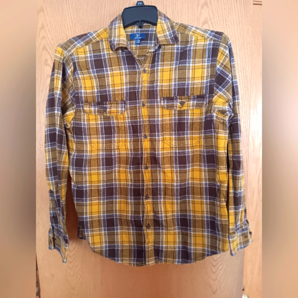 Men's size medium, George flannel shirt - Picture 1 of 3